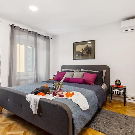 Apartment Sancti Viti Rijeka Bagian luar foto