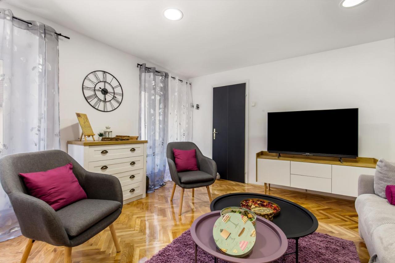 Apartment Sancti Viti Rijeka Bagian luar foto