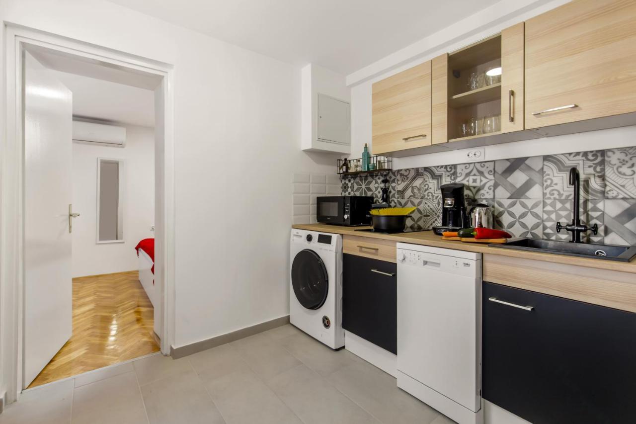 Apartment Sancti Viti Rijeka Bagian luar foto