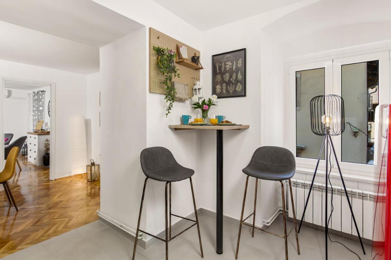 Apartment Sancti Viti Rijeka Bagian luar foto